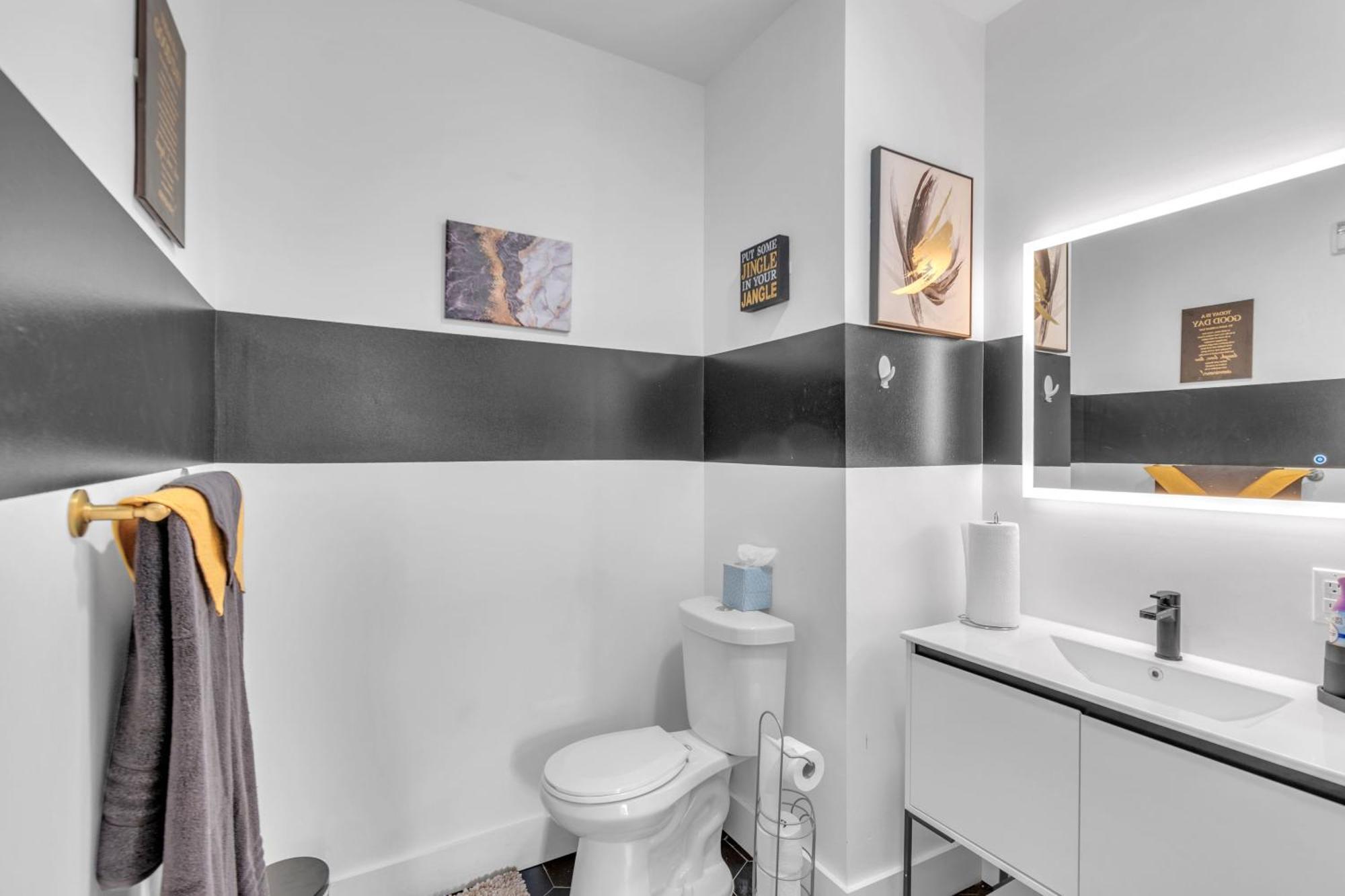 Apartment Royal Oasis Indoor Pool, Free Parking, Near Nyc